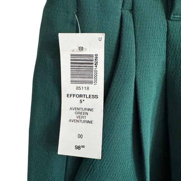 NWT Wilfred Aritzia The Effortless 5" Short, Aventurine Green, Size 00 - Picture 2 of 7